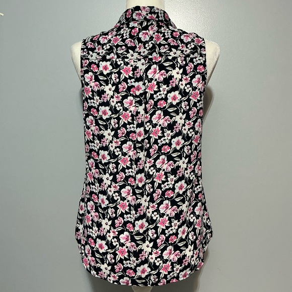 Banana Republic Riley sleeveless collared button-down floral shirt size SP - Picture 4 of 8